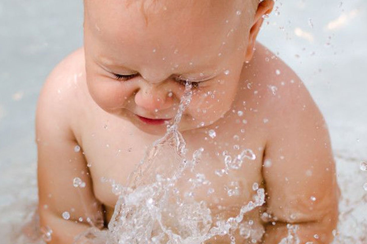 Jangan Asal Mandikan Bayi, Perhatikan Beberapa Hal ini