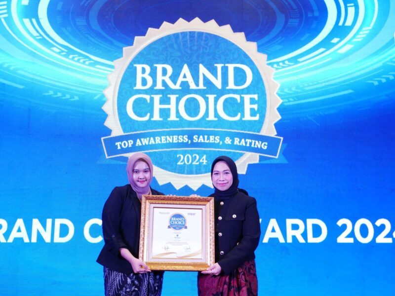 Brand choice awards, kran air pennyu, kran air berkualitas, foto penghargaan