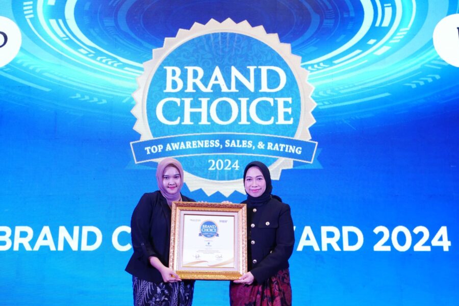 Brand choice awards, kran air pennyu, kran air berkualitas, foto penghargaan