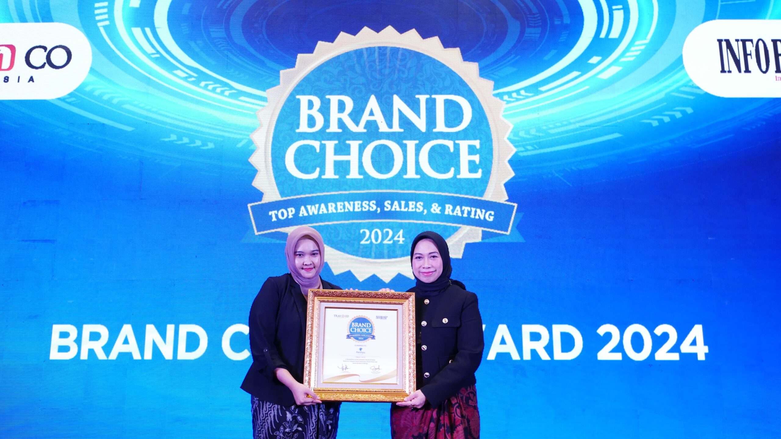 Brand choice awards, kran air pennyu, kran air berkualitas, foto penghargaan