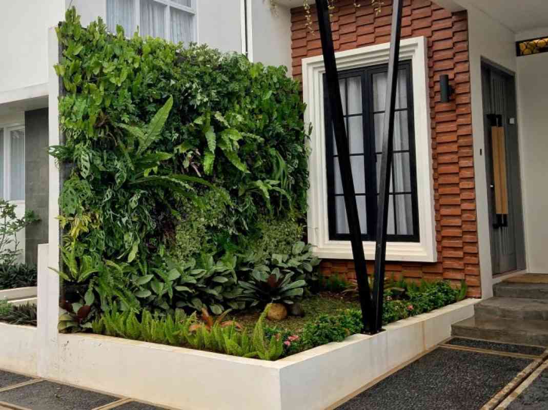 green wall untuk menciptakan rumah eco friendly