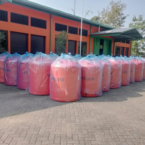 Pengdaan Tangki Air Pennyu Kab. Bojonegoro (2) Pengdaan Tangki Air Pennyu Kab Bojonegoro (2)